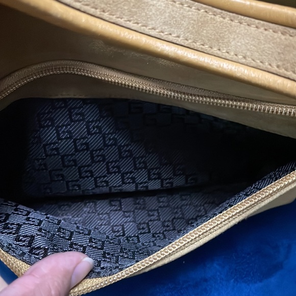 Gucci Suede shoulder bag - Picture 12 of 12